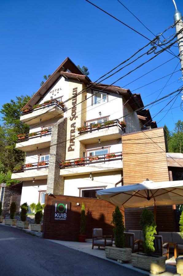 Hotel Piatra Soimului Sinaia Dış mekan fotoğraf